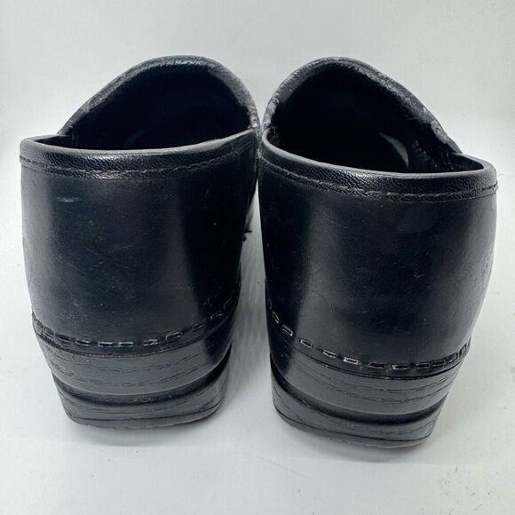 Dansko Professional Cabrio Clog - Picture 6 of 8